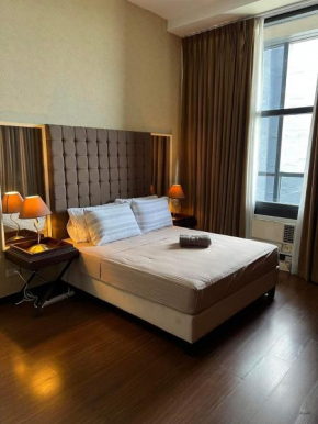Makati Poblacion 2 bedrooms Penthouse with 4 balconies